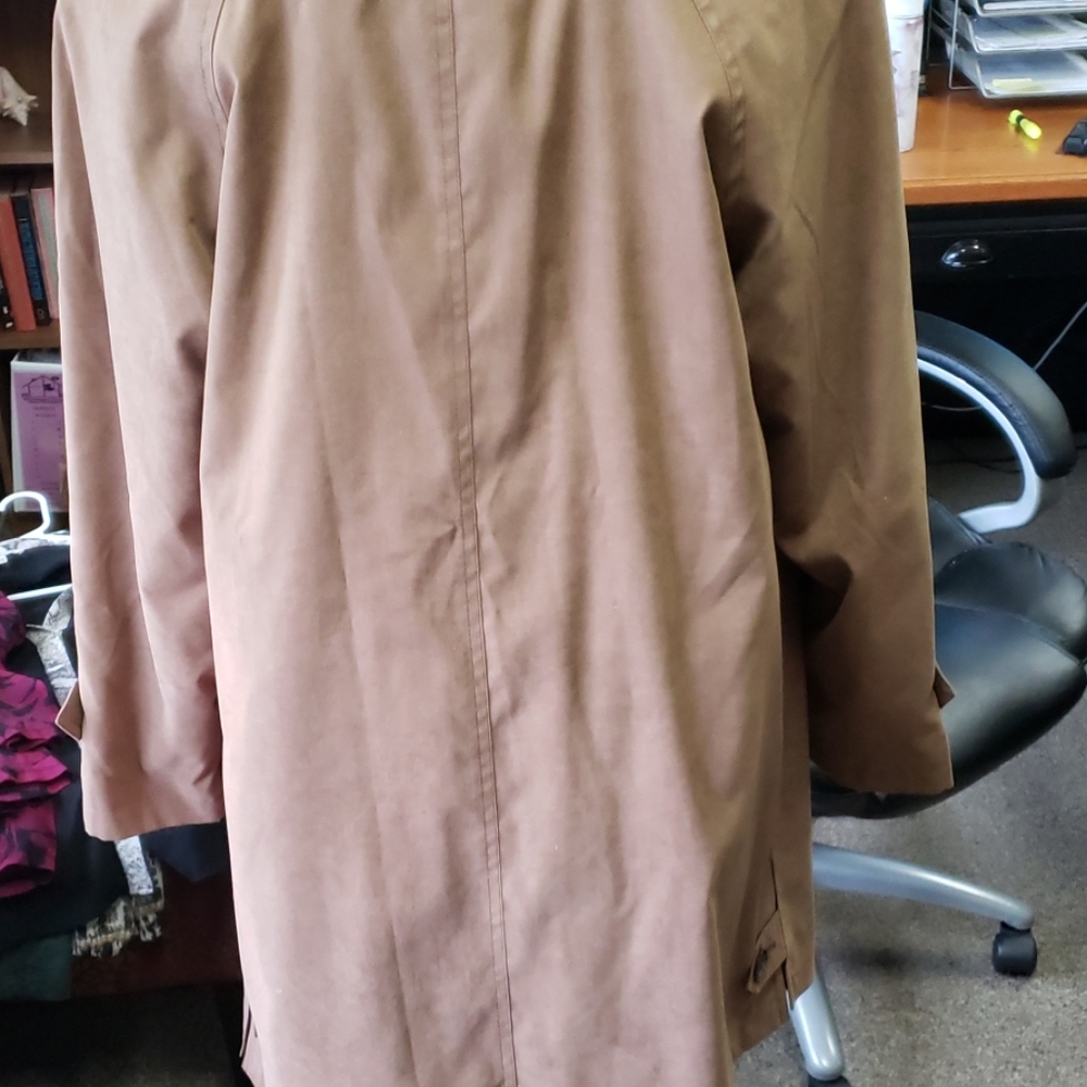 Jacket - Picture 4 of 5